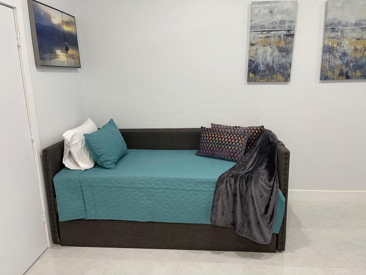 Mini Apartment Completely Independent Miramar Extérieur photo